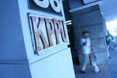  KPPU Minta Regulator Atur Batas Atas Premi Risiko Kredit Sektor Mikro